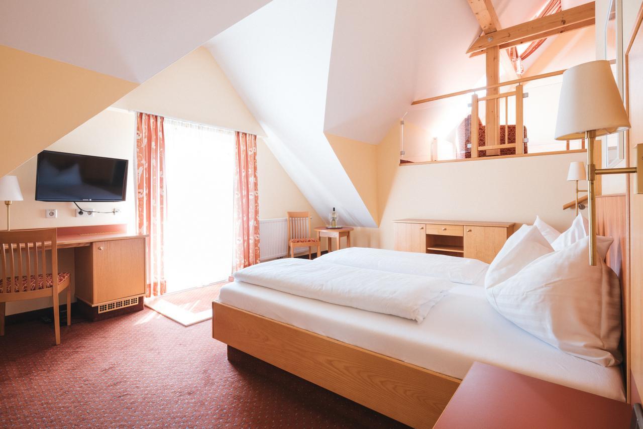 Hotel Am Marktplatz - Landgasthof Wratschko - Гамлиц Экстерьер фото